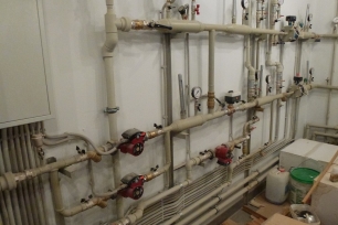 Тепловой пункт. разводка трубопроводов